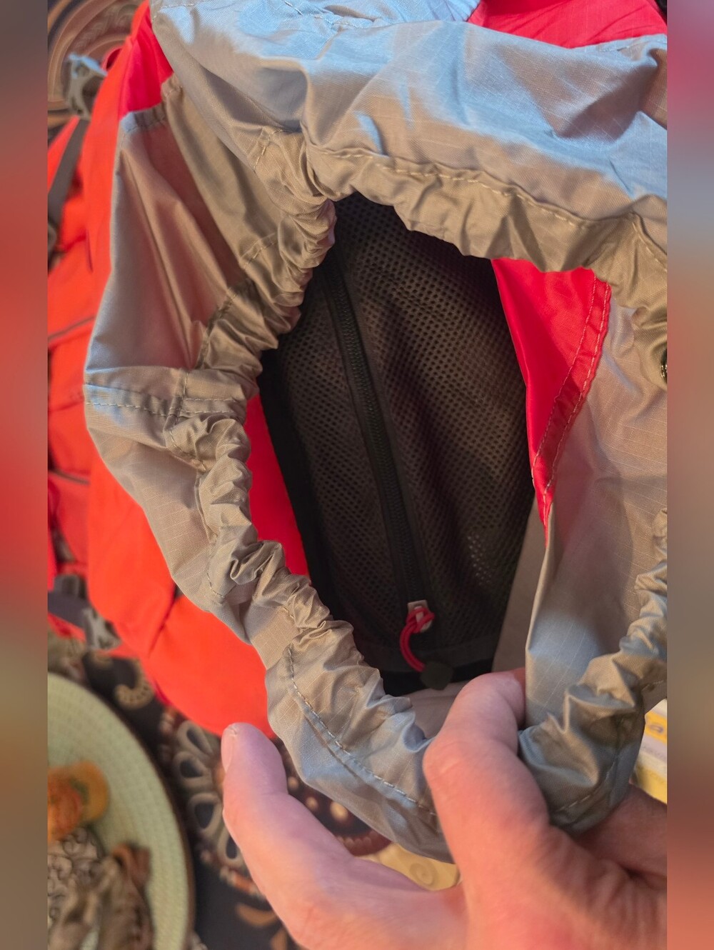 The North Face Verto 32 Centennial Red & Gray Hiking Backpack Pack NWT Light! - Picture 12 of 16